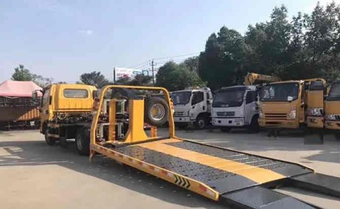 克拉玛依汽车中途维修案例